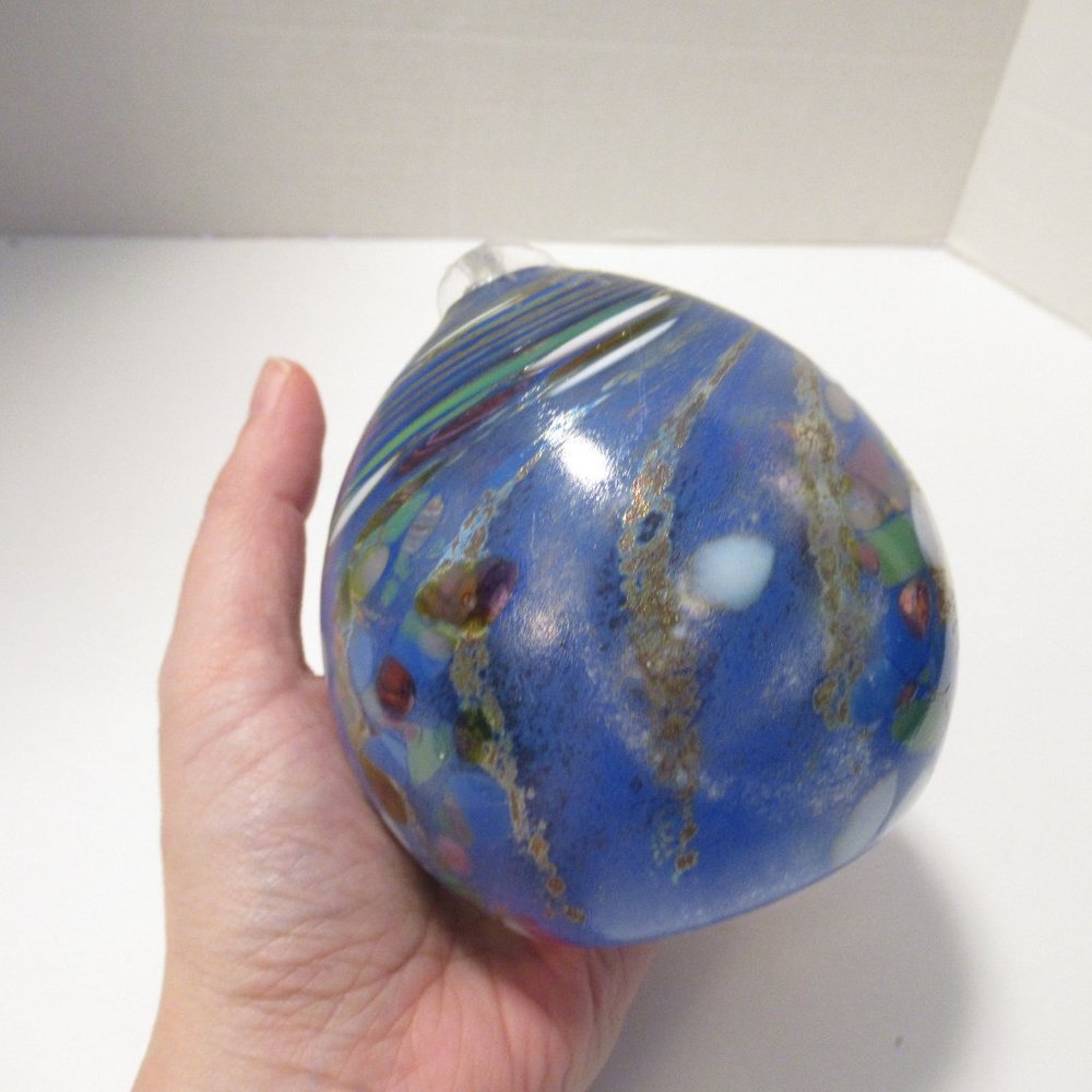 Signed Art Glass Oil Lamp
